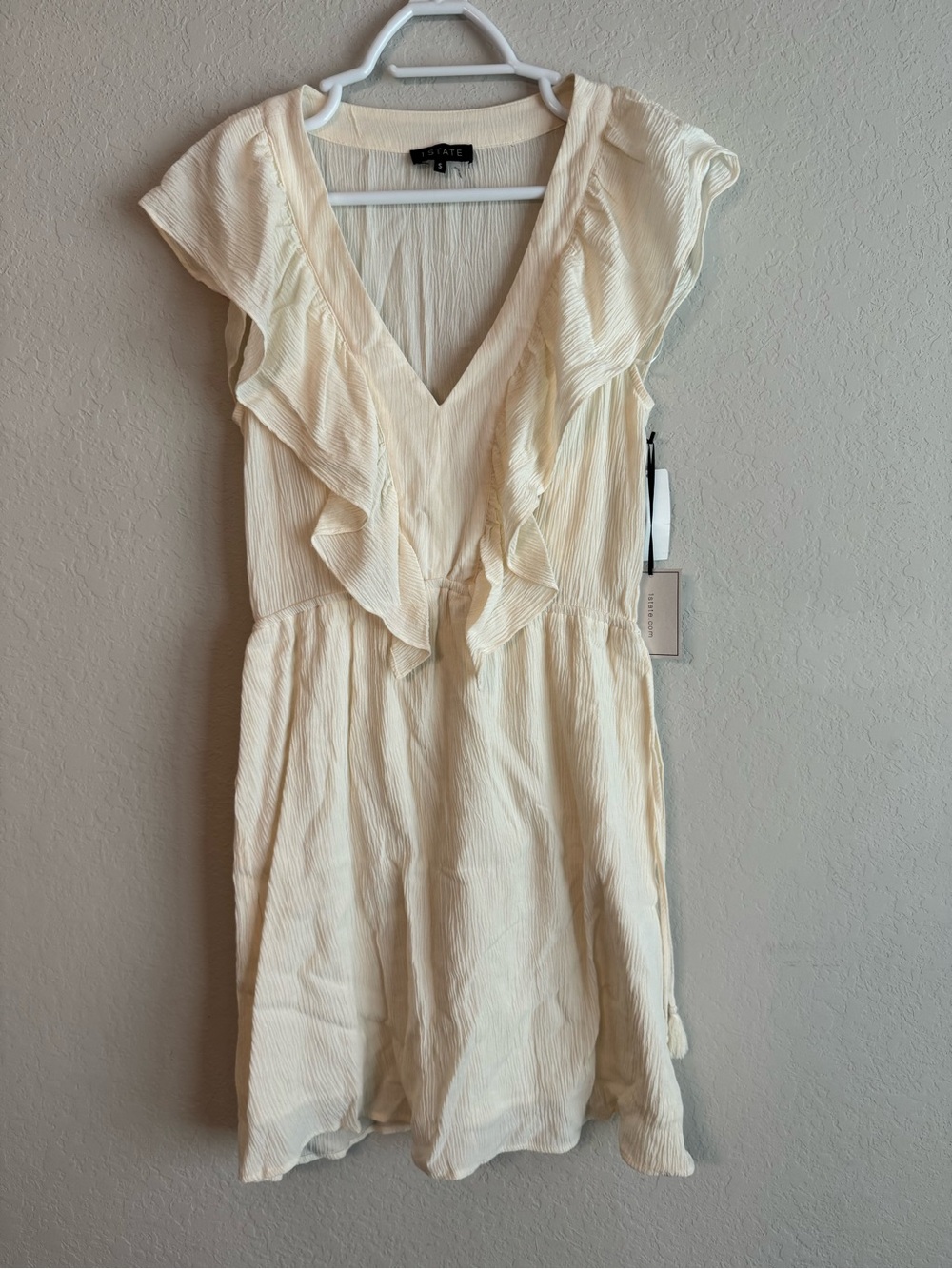 1STATE Cream Ruffle V-Neck Dress small